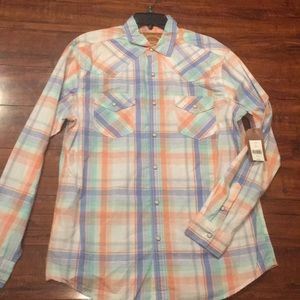 Men’s Red Camel Button Up NWT Sz L